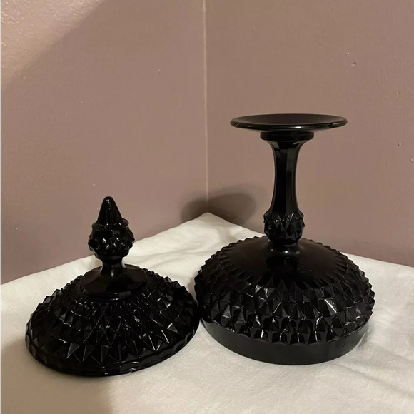 Vintage Indiana Glass Tiara Black Diamond Point Covered Candy Dish W/ Lid 12" - Picture 2 of 8